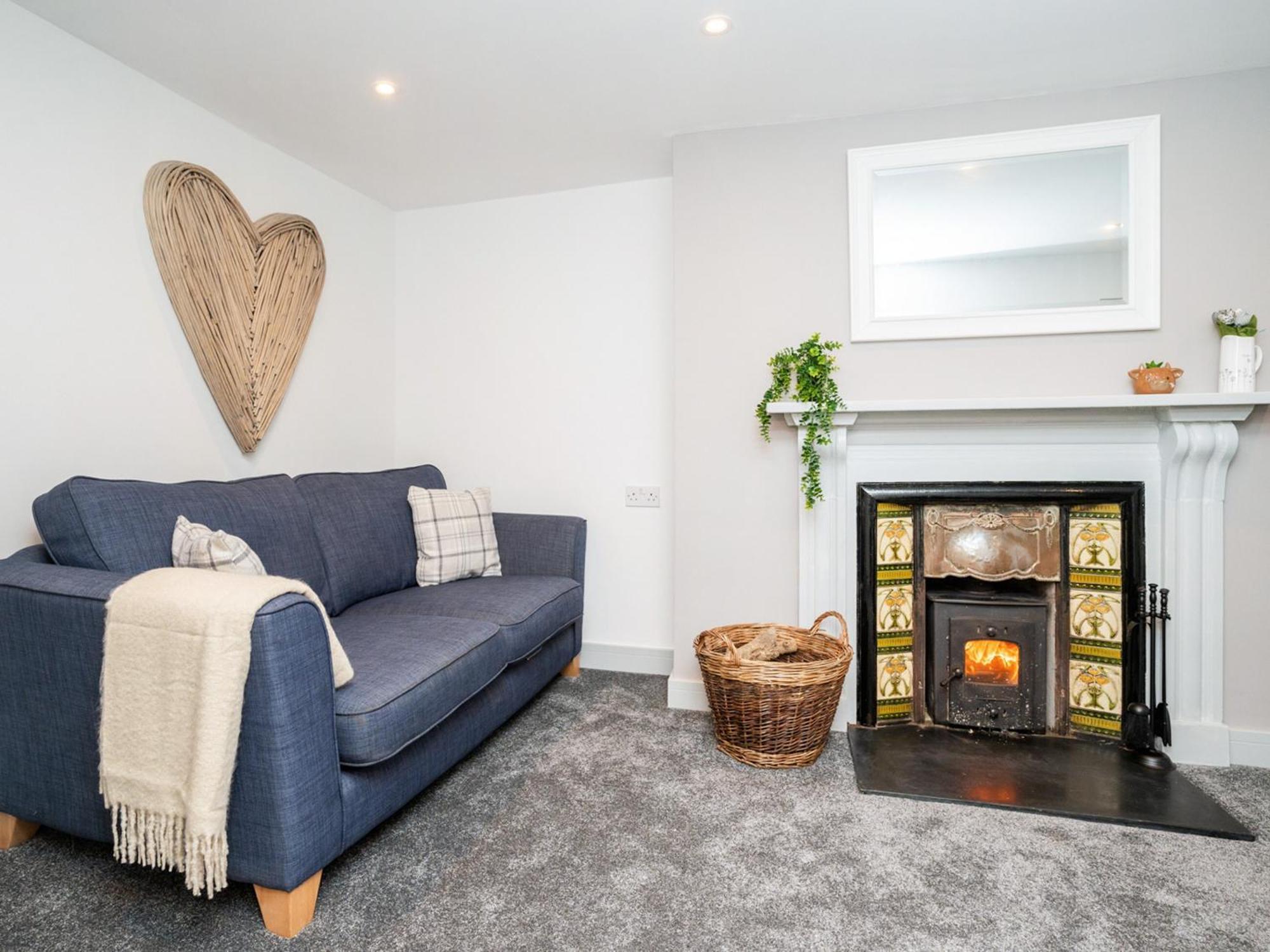 Pencefn Cottage スランザイニオレン エクステリア 写真